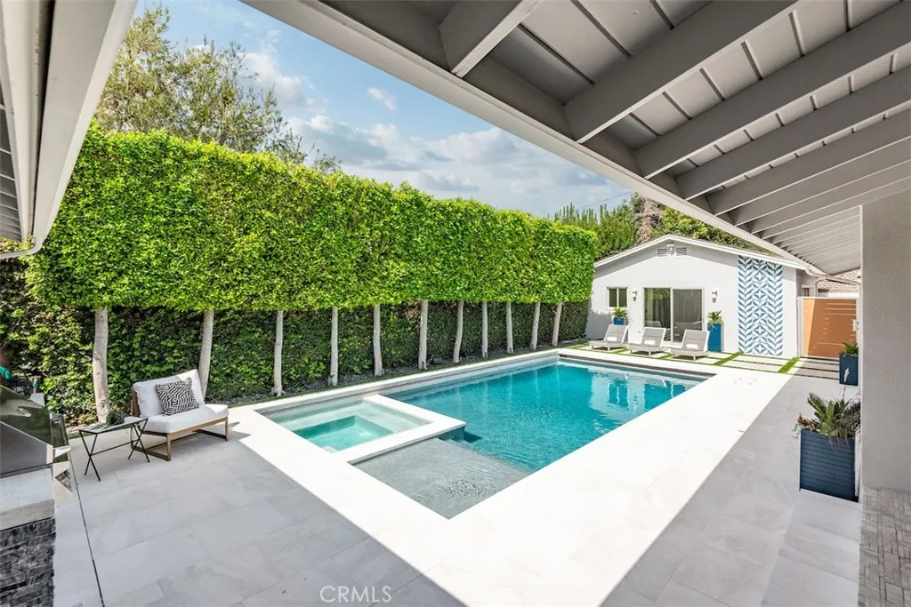 1205 Bryant, Long Beach, California 90815 home-pic-22